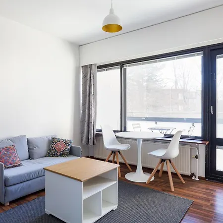 شقة Comfortable With Large Balcony, Free Wifi *