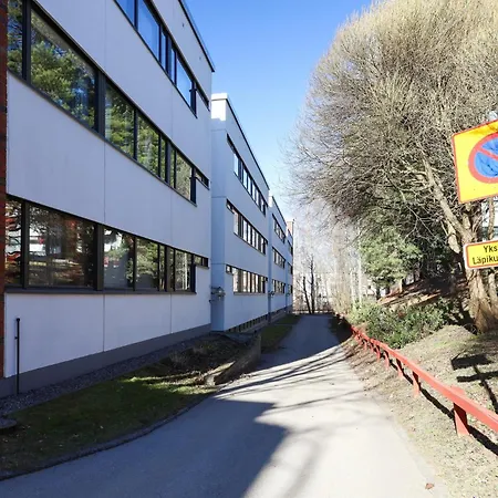 Comfortable With Large Balcony, Free Wifi Apartament *